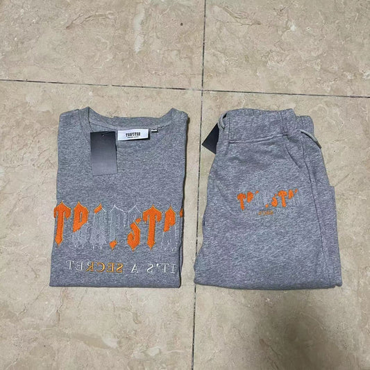 TRAPSTAR TEE T SHIRT LETTER EMBROIDERY (GARY ORANGE GARY)
