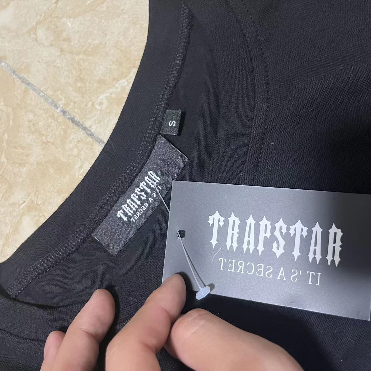 TRAPSTAR TEE T SHIRT LETTER EMBROIDERY (BLACK WHITE BLUE)