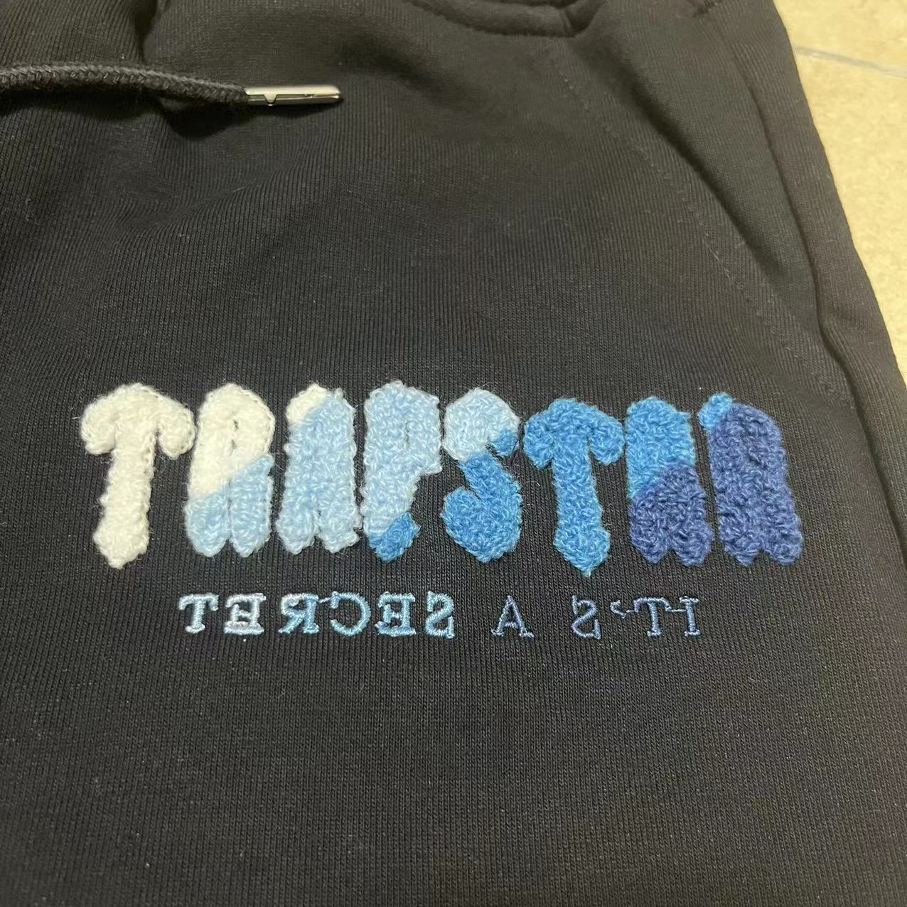 TRAPSTAR TEE T SHIRT LETTER EMBROIDERY (BLACK WHITE BLUE)