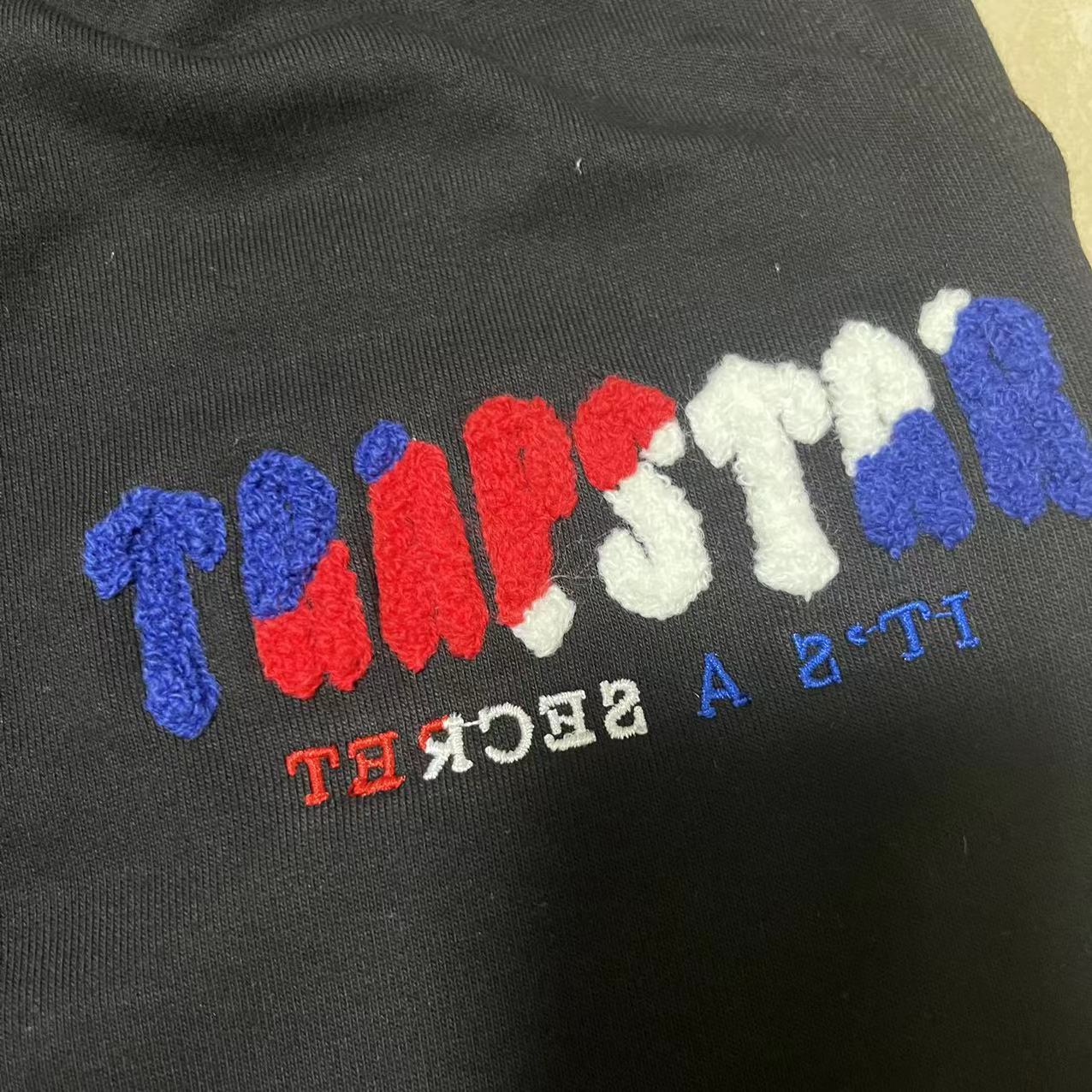 TRAPSTAR TEE T SHIRT LETTER EMBROIDERY (BLACK BLUE RED)